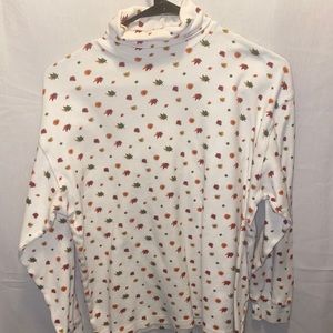 Woman fall leaf print turtle neck